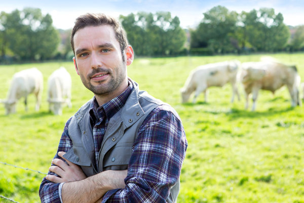 Agriculture-higher-apprenticeships_85d1513780e10e85be4c5f57e1103c13